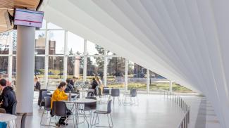 07_BIG_ISOM_UMass Isenberg_Business Innovation Hub_Image by Max Touhey.jpg